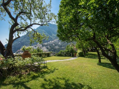 Una villa di lusso a Positano Una villa di lusso a Positano
