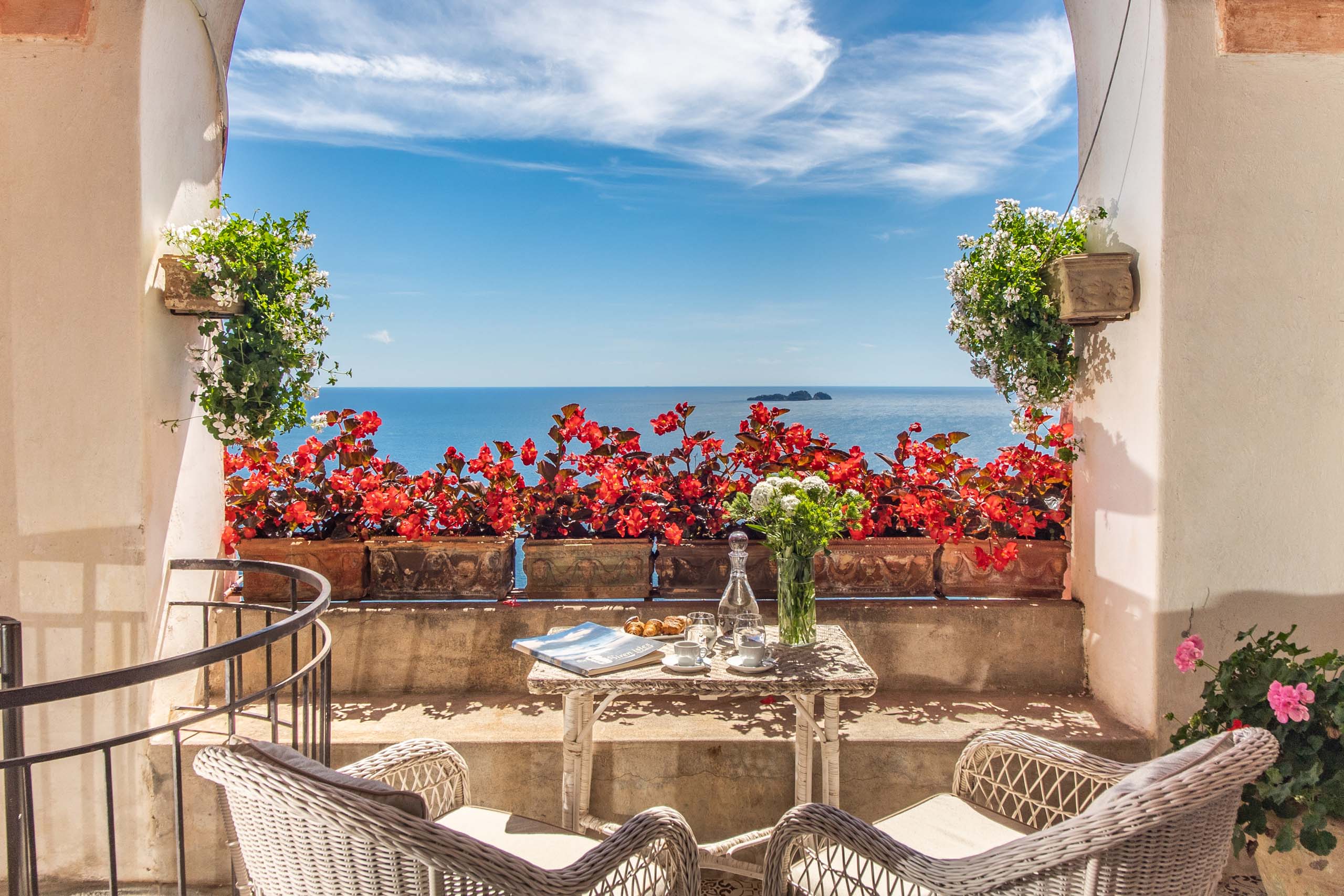 Una villa in Costiera amalfitana Una villa in Costiera amalfitana